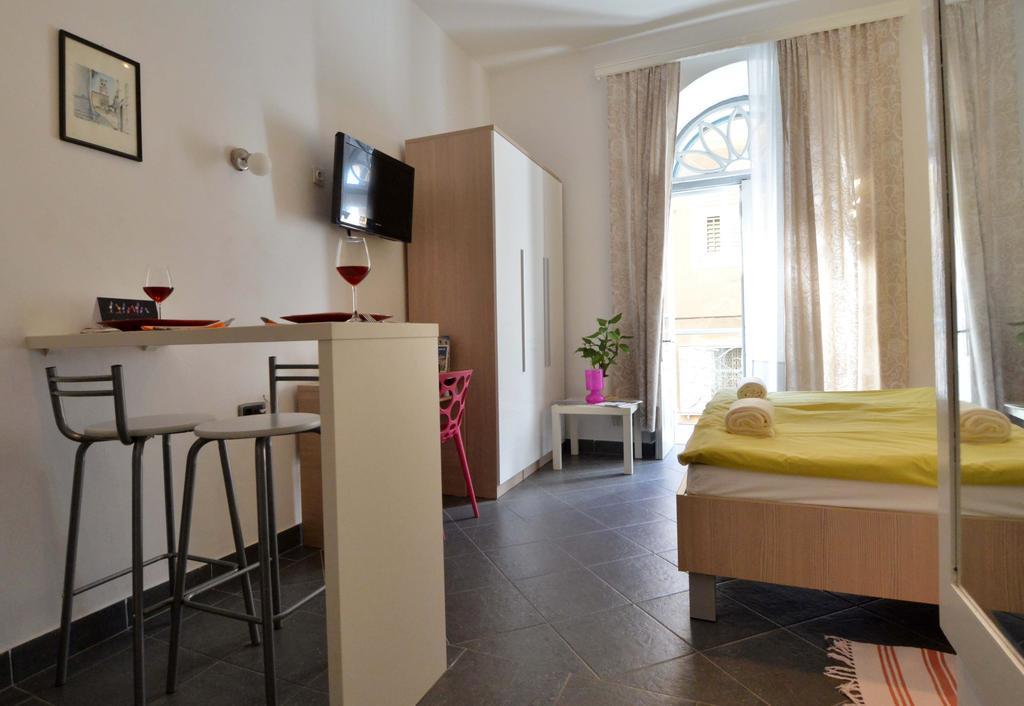 Studio Buric Pula Extérieur photo